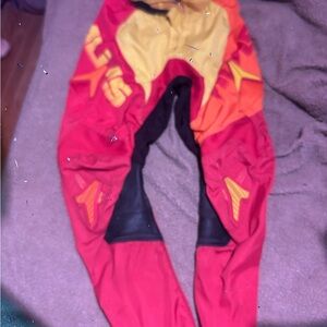 Alia Vibrant Yellow and Red Racing Gear